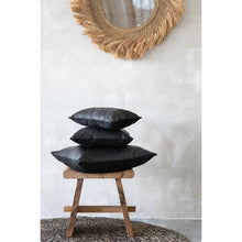 Afbeelding in Gallery-weergave laden, Leren Kussenhoes - Zwart - 40x40 cm