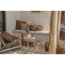 Afbeelding in Gallery-weergave laden, Kussenhoes 'Oh My Gee' - Bruin - 40x40 cm