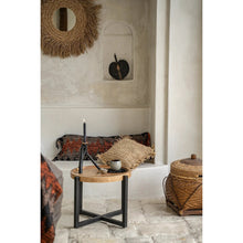 Afbeelding in Gallery-weergave laden, Kussenhoes 'Oh My Gee' - Zwart Oranje - 35x100 cm