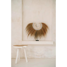 Afbeelding in Gallery-weergave laden, Organische bijzettafel - natuurlijk wit