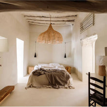 Afbeelding in Gallery-weergave laden, De Whipped hanglamp - Natural - XXL