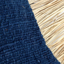 Afbeelding in Gallery-weergave laden, Kussenhoes Saint Tropez - Blauw naturel - 50x50 cm