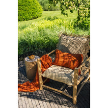 Afbeelding in Gallery-weergave laden, Kussenhoes 'Oh My Gee' - Roest Fluweel - 30x50 cm