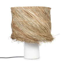 Afbeelding in Gallery-weergave laden, De Pandan tafellamp - wit naturel