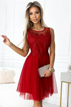 Afbeelding in Gallery-weergave laden, Luxueuze kanten bodycon jurk