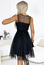 Afbeelding in Gallery-weergave laden, Luxueuze kanten bodycon jurk