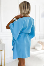 Afbeelding in Gallery-weergave laden, Vlinderjurk met ceintuur