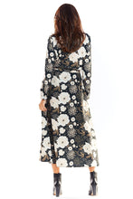 Afbeelding in Gallery-weergave laden, Maxi-jurk met hemdje bovenaan en trapeze onderkant