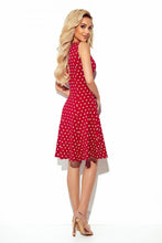 Afbeelding in Gallery-weergave laden, Musthave katoenen jurk met witte stippen