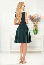 Afbeelding in Gallery-weergave laden, Jurk met enveloppehals en strikjes op de schouders - Bosgroen en Poeder roze