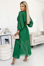 Afbeelding in Gallery-weergave laden, Geplooide chiffon jurk met halslijn, lange mouw en ceintuur