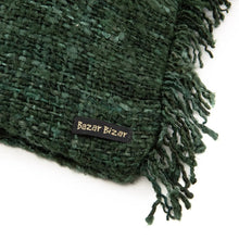 Afbeelding in Gallery-weergave laden, Kussenhoes 'Oh My Gee' - Bosgroen - 60x60 cm