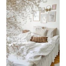 Afbeelding in Gallery-weergave laden, Kussenhoes 'Oh My Gee' - Beige Zwart - 30x50 cm