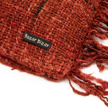 Afbeelding in Gallery-weergave laden, Kussenhoes 'Oh My Gee' - Kersenrood - 60x60 cm