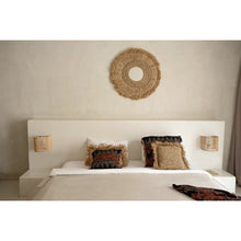 Afbeelding in Gallery-weergave laden, Kussenhoes 'Oh My Gee' - Zwart Oranje - 40x40 cm