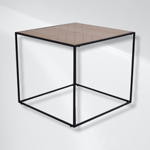 Afbeelding in Gallery-weergave laden, Industriële bijzettafel - Vierkante bijzettafel